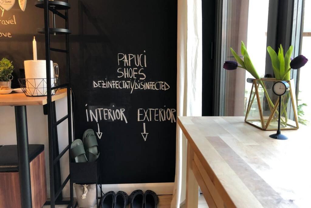 Viv Central Apart-Studio Apartment บิสตริซา ภายนอก รูปภาพ